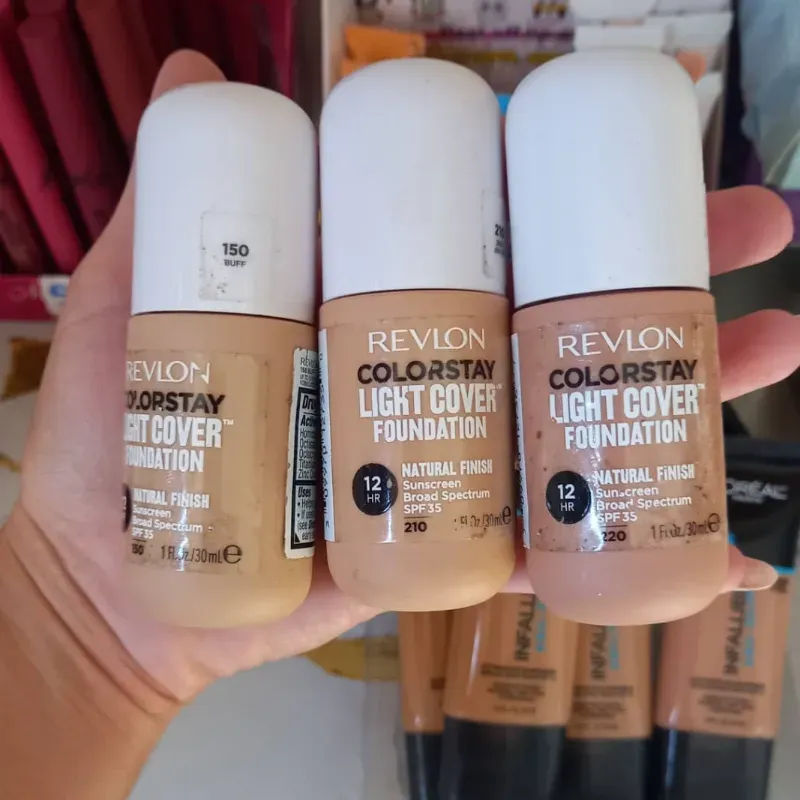 Base líquida REVLON