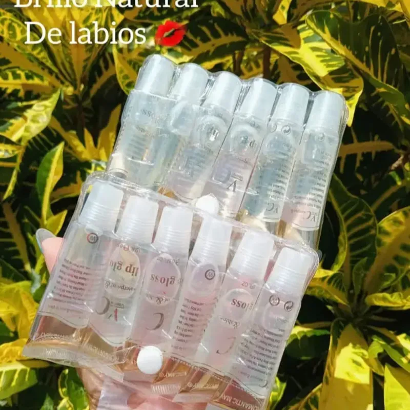 Lip gloss lisos con Vitamina C 