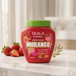 Crema para peinar + tratamiento Skala Morango 🍓 2 en 1 ✨ Nutrición y brillo Morango✨