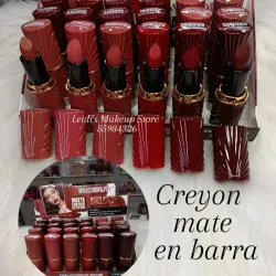 Creyon mate en barra Adore