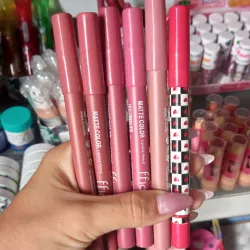 Lápices labiales