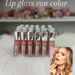 Lip gloss con ligero color