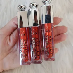 Lip gloss con ligero color