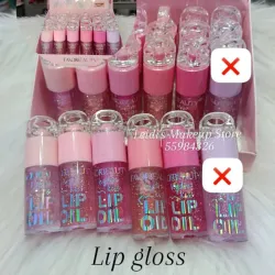 Lip gloss transparente con glitter