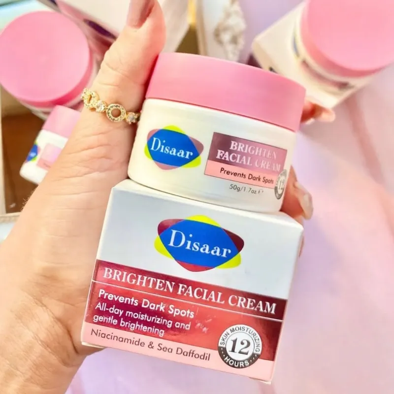 Crema facial aclaradora con Niacinamida 馃挒