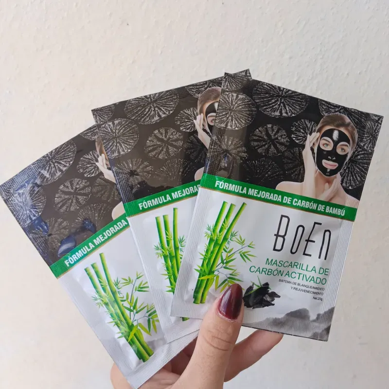 Mascarillas faciales de carbón activado 