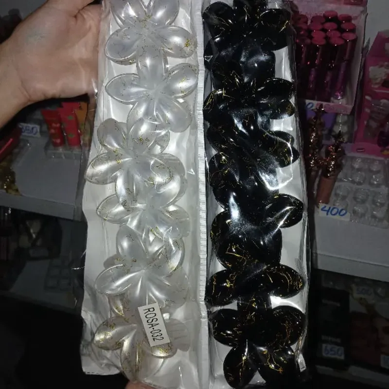 Pellizcos de flores marmoleados