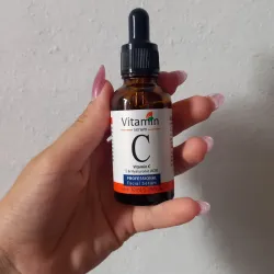 Serum facial de Vitamina C, E y Ácido Hialurónico 