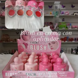 Ternura de blush en tendencia 🩷  Blush en crema con aplicador de esponja!