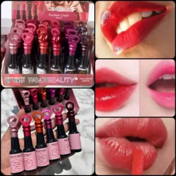 Tintas labiales en forma de botellas  