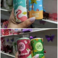 Toallitas desmaquillantes en forma de refresco de lata