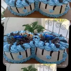 Cake doble de chocolate y confituras 