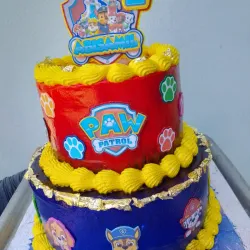 Cake doble de dos pisos 🥳