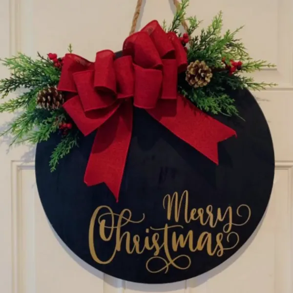 Somos una tienda online 
Trabajamos solo por encargo con 5 días mínimos de anticipación 
Se cobra el 50% del precio por adelantado 