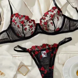 Conjunto de ropa interior