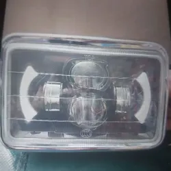 Faro Ax 100 con lupa