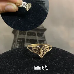 Anillo de oro de mujer ⚜️💍