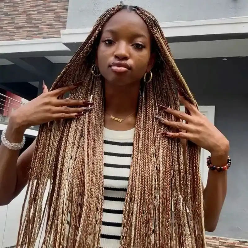 Cabello 💯 Kanekalon de 50 pulgadas # M27/30/613