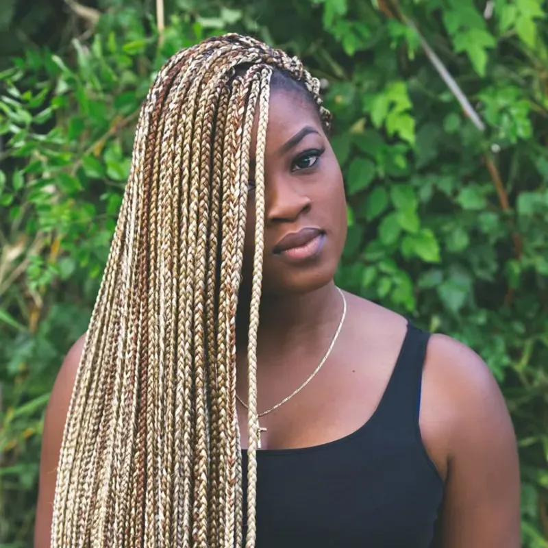 Cabello 💯 Kanekalon de 50 pulgadas # M27/613