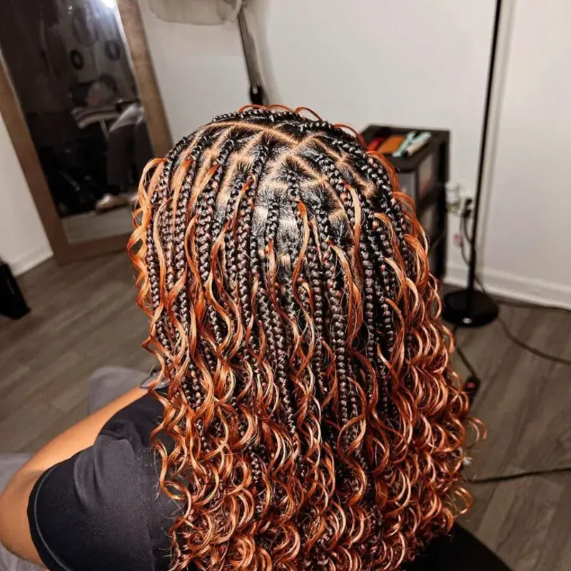 Trenzas tipo Bob con rizos