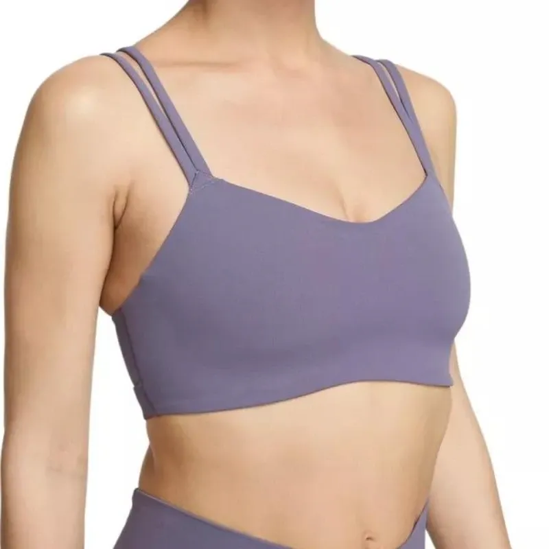 Top Nike