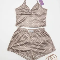 Set de pijama camiseta de tirantes y short de cintura elástica con estampado de corazón