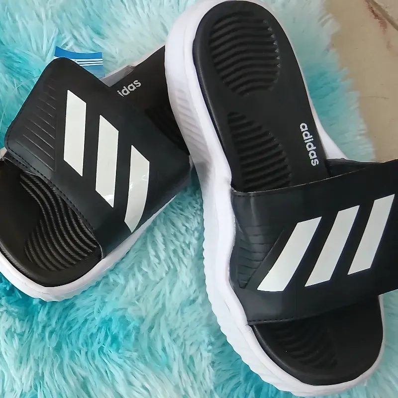 Chancletas adidas