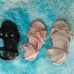Sandalias d niñas