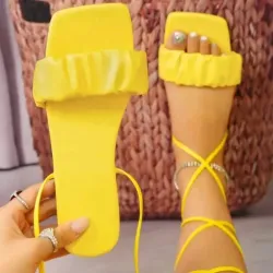 Sandalias Amarillas 💛