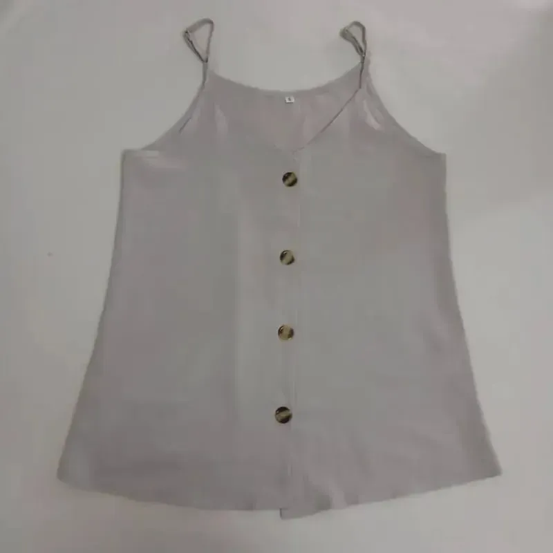 Blusa de botones.