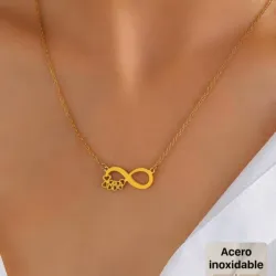 Cadenita de acero inoxidable.