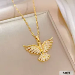 Cadenita de acero inoxidable.