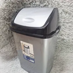 Cestos de basura 18 litros.