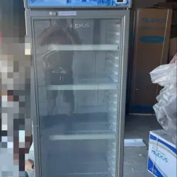 Exhibidora Milexus 13 pies.