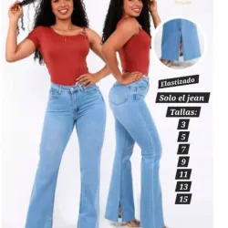 Jean abierto a los lados.