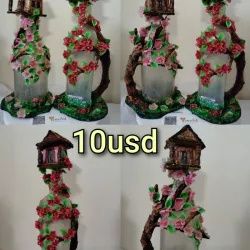 Lámpara artesanal casa en el árbol.