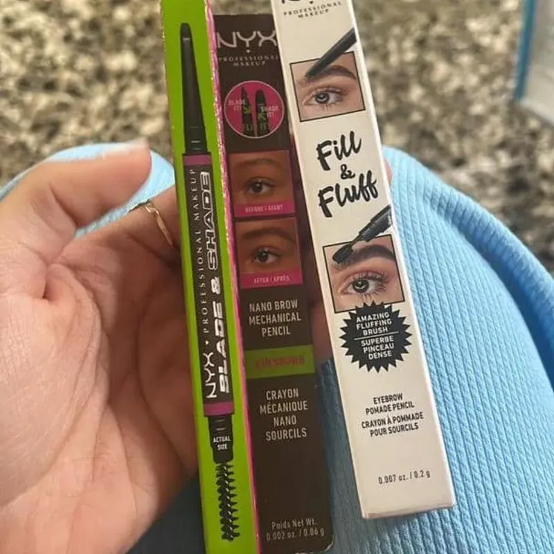 Lápiz de Cejas de Nyx.