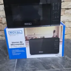 Microwave 20L Royal.