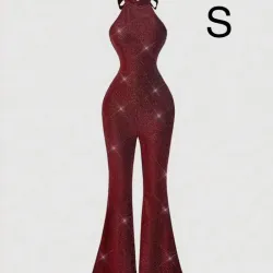 Mono pantalón campana sin mangas.