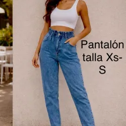 Pantalón de mezclilla.
