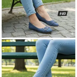 Sandalia cerrada, tipo ballerina.