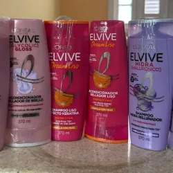 Shampoo y acondicionador Elvive.