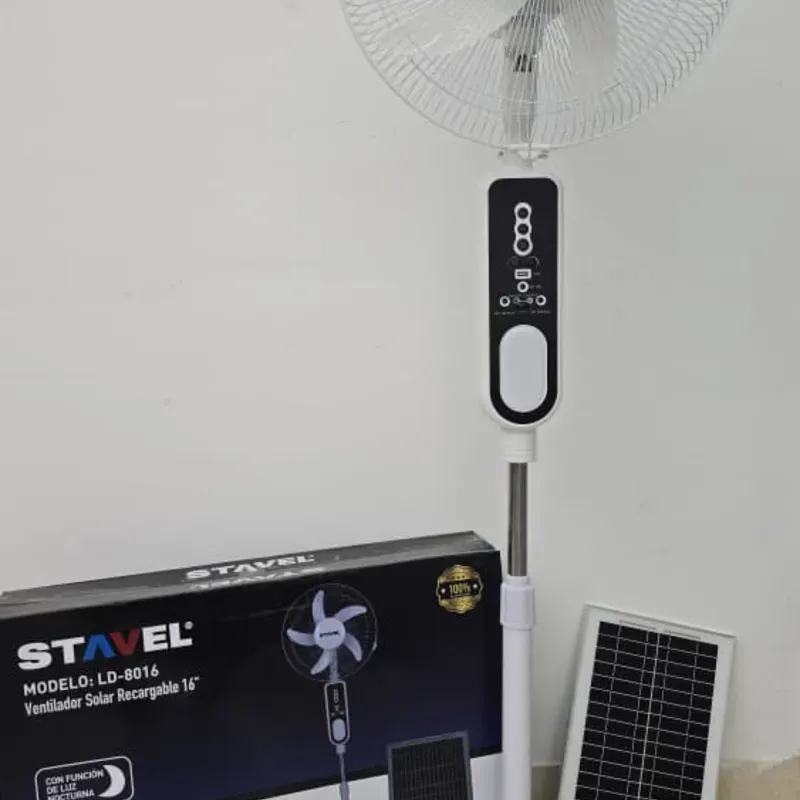 Ventilador Solar Recargable STAVEL LD-8016 – 16”.