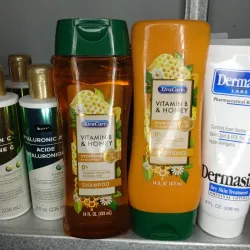 Conjunto de shampoo y acondicionador