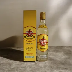 Havana Club, Estuchada -Añejo 3 Años- 700ml.