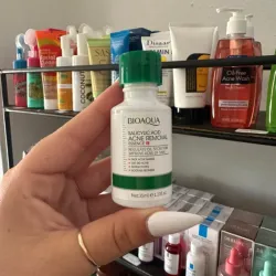BioAqua Salicylic Acid Acne Removal Serum
