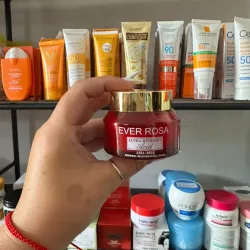 Crema EVER ROSA AHA + BHA Renewal Rejuvenating Cream