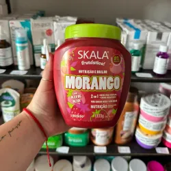 Crema skala de Morango