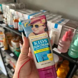 Fruit of the Wakali Kids Sun Cream | SPF 30+