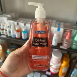 Oil-Free Acne Wash | con esencia de toronja rosa